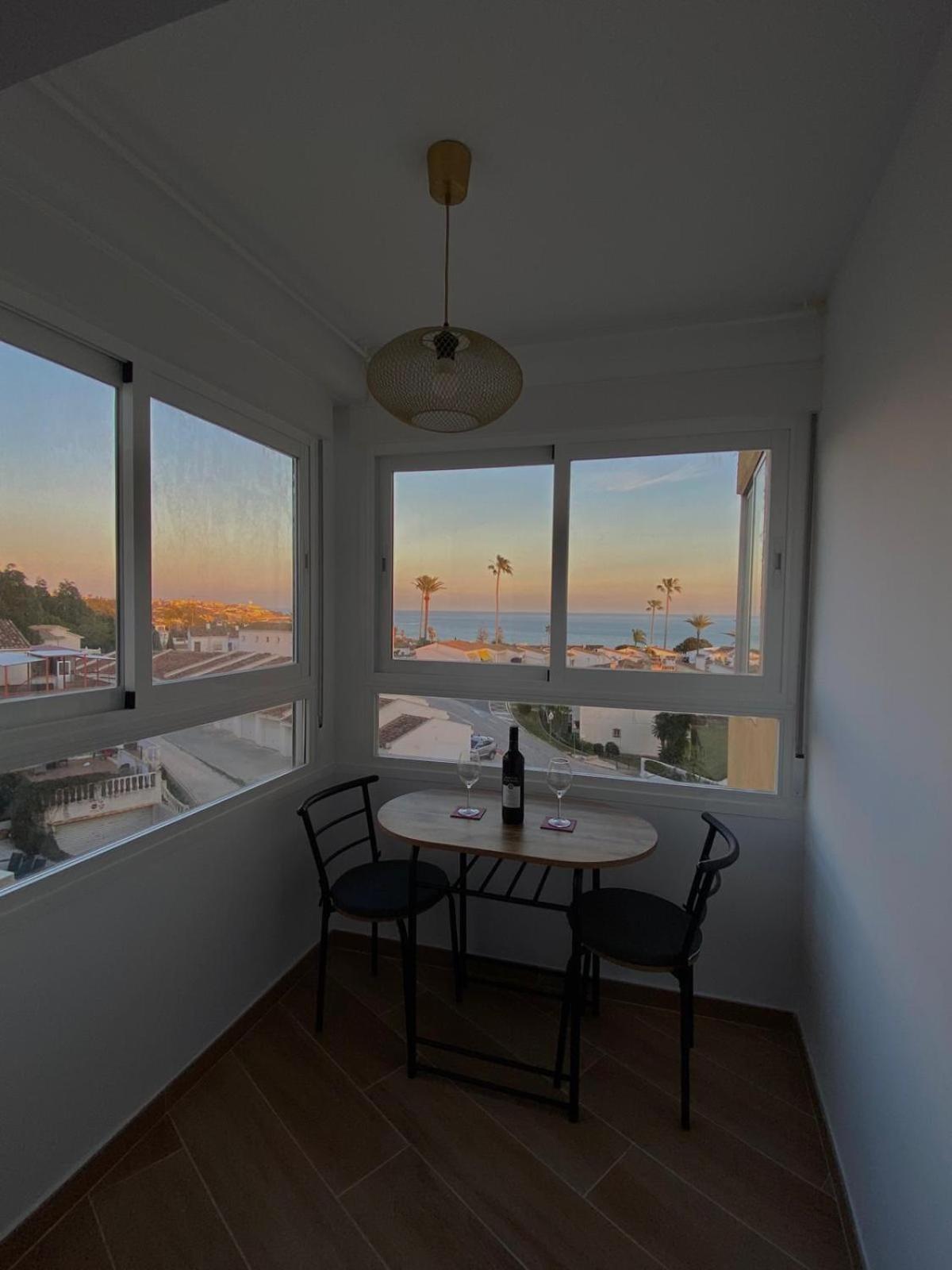Ferienwohnung Sea View La Cala Málaga Exterior foto